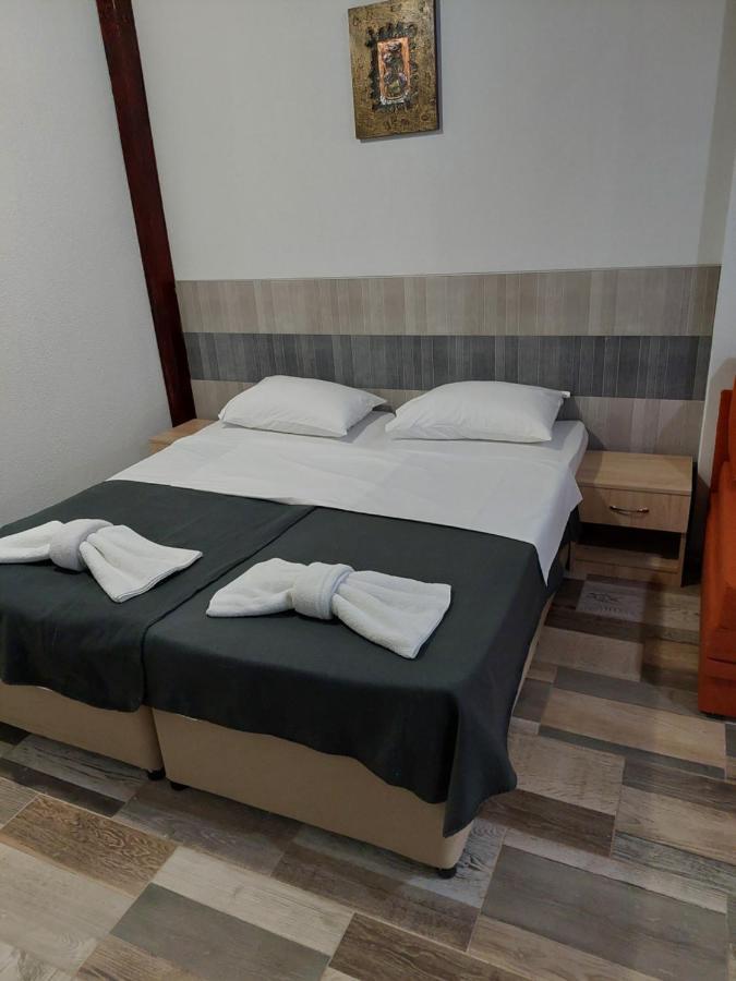 Guest House Tedi Sapareva Banya ภายนอก รูปภาพ